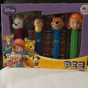 Disney Blue and Green Puzzle & Game Set